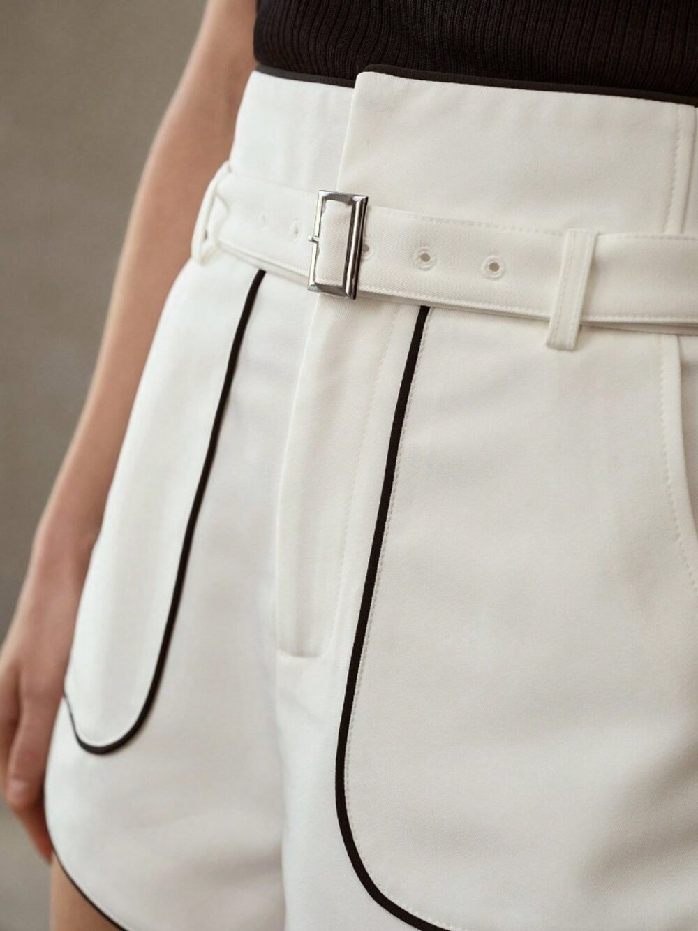 White Casual Women's Premium Contrast Piping Shorts - Picture 5 of 6